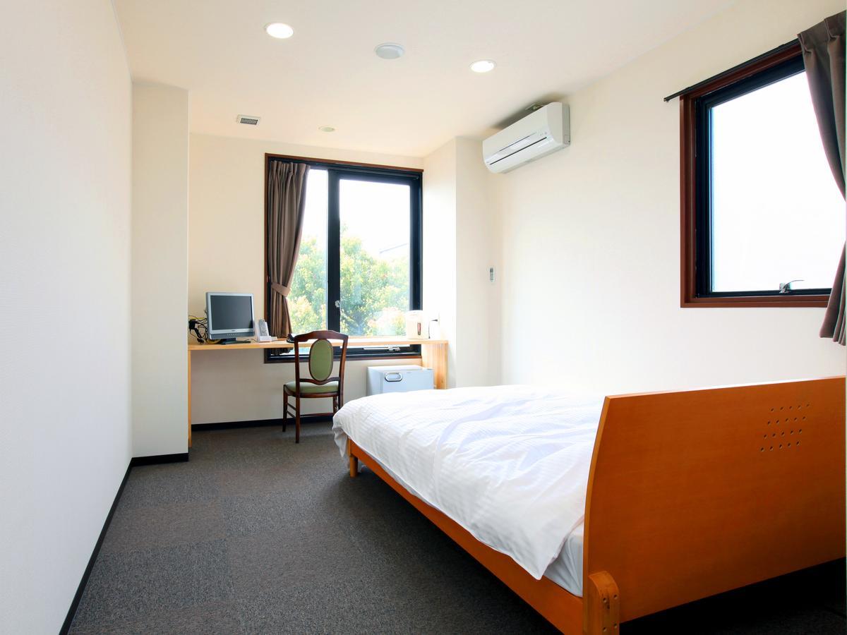 Sakaide Plaza Hotel Екстериор снимка